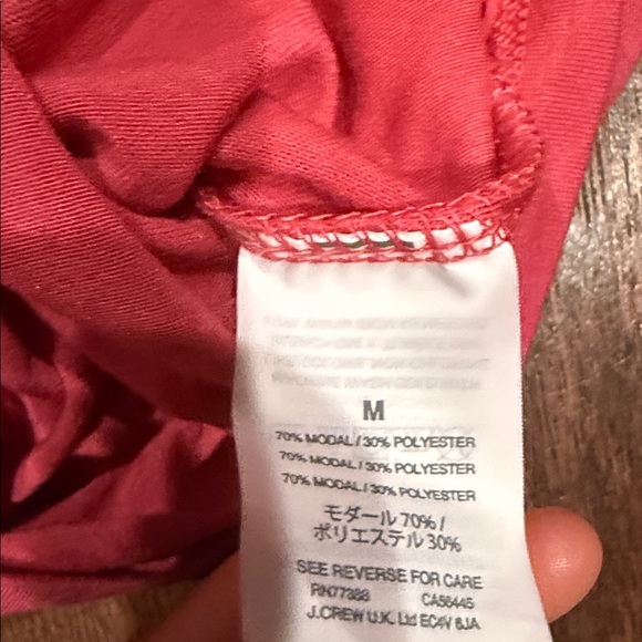 Size Medium J. Crew Bright Pink Tie-Front Tee - Picture 5 of 8